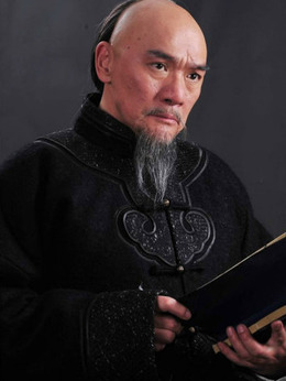 于成龍演員表，友情、家庭與陪伴的溫馨故事展現(xiàn)