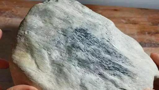 水玻璃價格走勢及選購指南，市場趨勢與影響因素解析