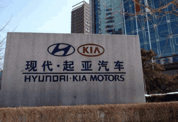 四醫(yī)大最新裁員動態(tài)詳解，步驟指南與動態(tài)更新