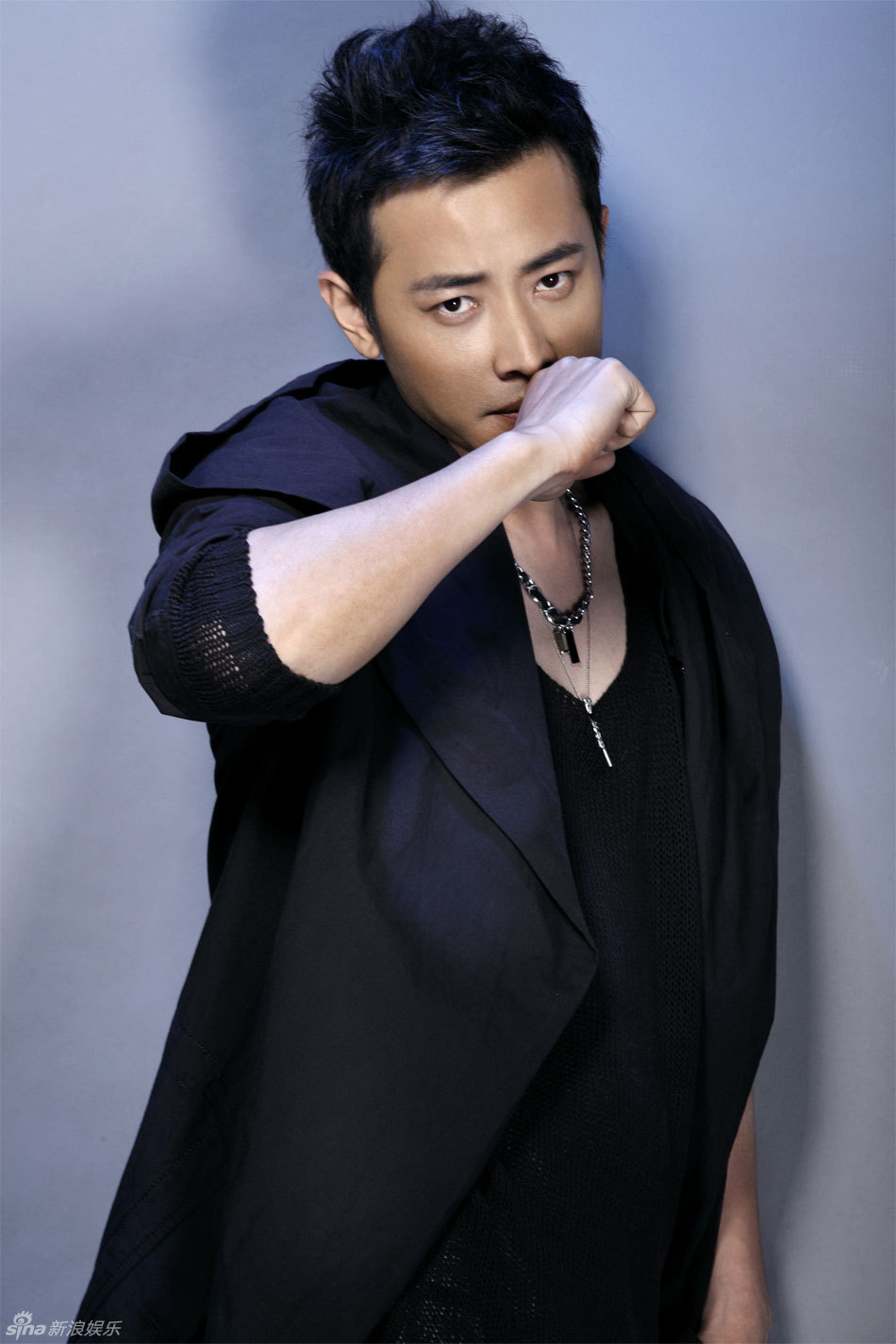 羅晉個(gè)人資料簡介，演員羅晉的生平與成就概述