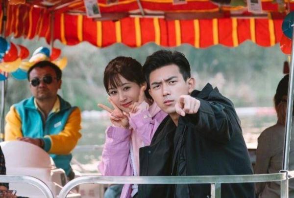 最新情侶互動，愛的日常小事的溫馨時刻