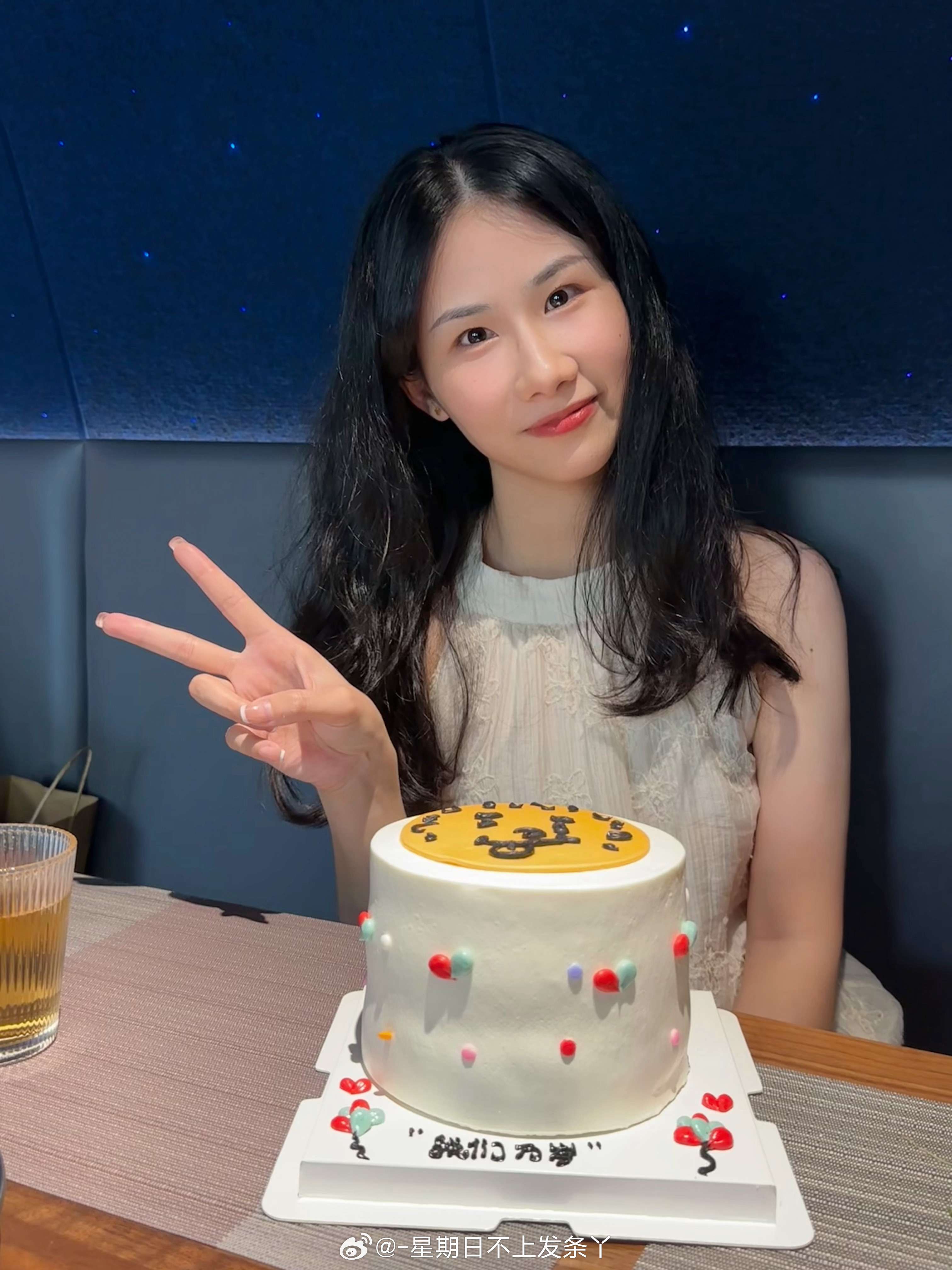 “觀看最新一期內(nèi)容”,觀看最新一期內(nèi)容，娛樂、教育與科技的交融