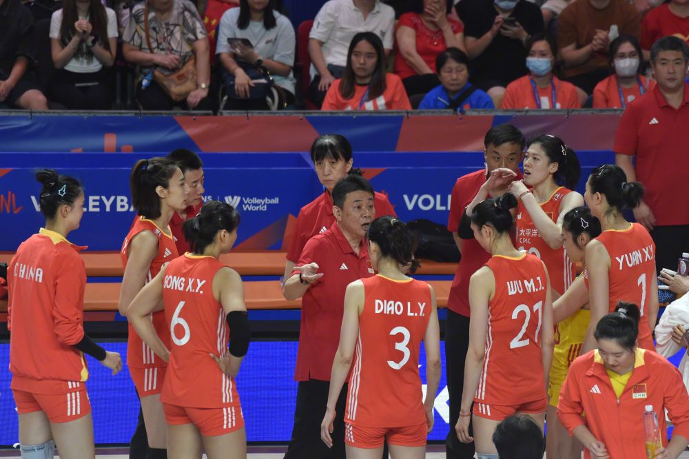 中國(guó)女排最新賽歷，科技重塑體育魅力，精彩絕倫的比賽體驗(yàn)