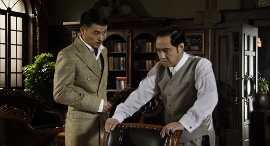 向東是大海演員陣容揭秘，日常趣事與深厚友情的溫馨故事