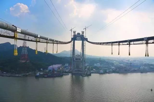 鎮(zhèn)江長江大橋最新進(jìn)展，自然美景之旅的新里程碑成就揭秘！