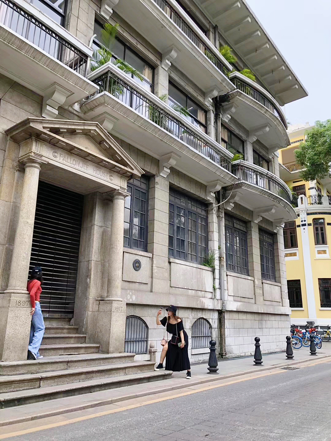 廣州新街景，友情的色彩與家的溫馨氛圍展現(xiàn)