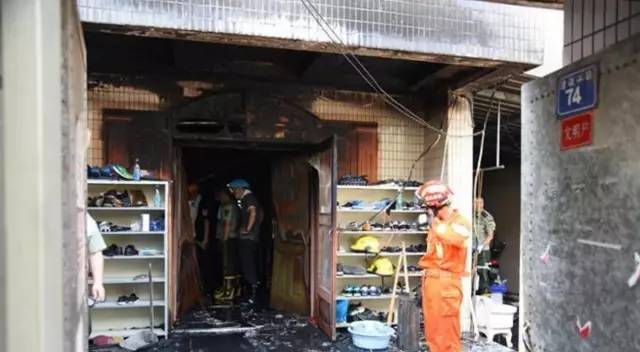 常熟大火最新進(jìn)展，變化中的力量，希望之光閃耀城市之夜