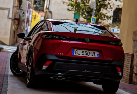 2025年底新車上市，行業(yè)趨勢(shì)與個(gè)人觀點(diǎn)的深度探討