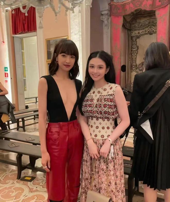 女明星內(nèi)褲照的秘密，小巷深處的時(shí)尚寶藏探索