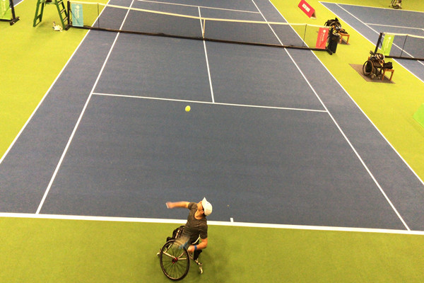 網(wǎng)球比賽得分，每一次揮拍都是自我超越的挑戰(zhàn)之路