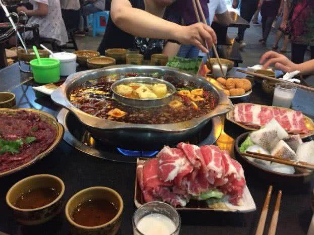 火鍋新潮流，飲食文化創(chuàng)新的典范與推廣價值