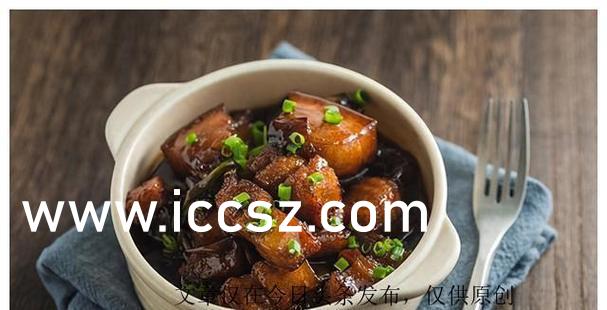 青青草最新視頻，探索小巷獨(dú)特風(fēng)情