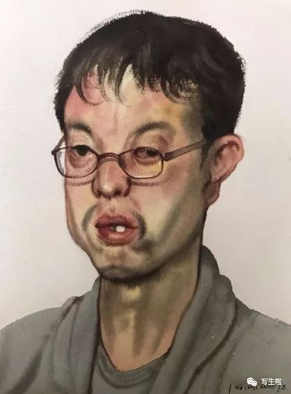 陳教授演員，學(xué)習(xí)之路上的變化與自信成就的力量