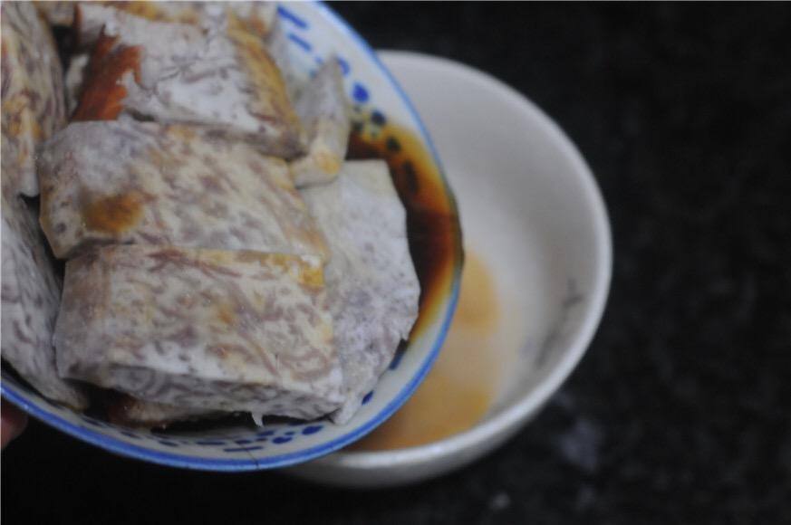 蒸小碗上市，美食的崛起與時代印記的交融呈現(xiàn)