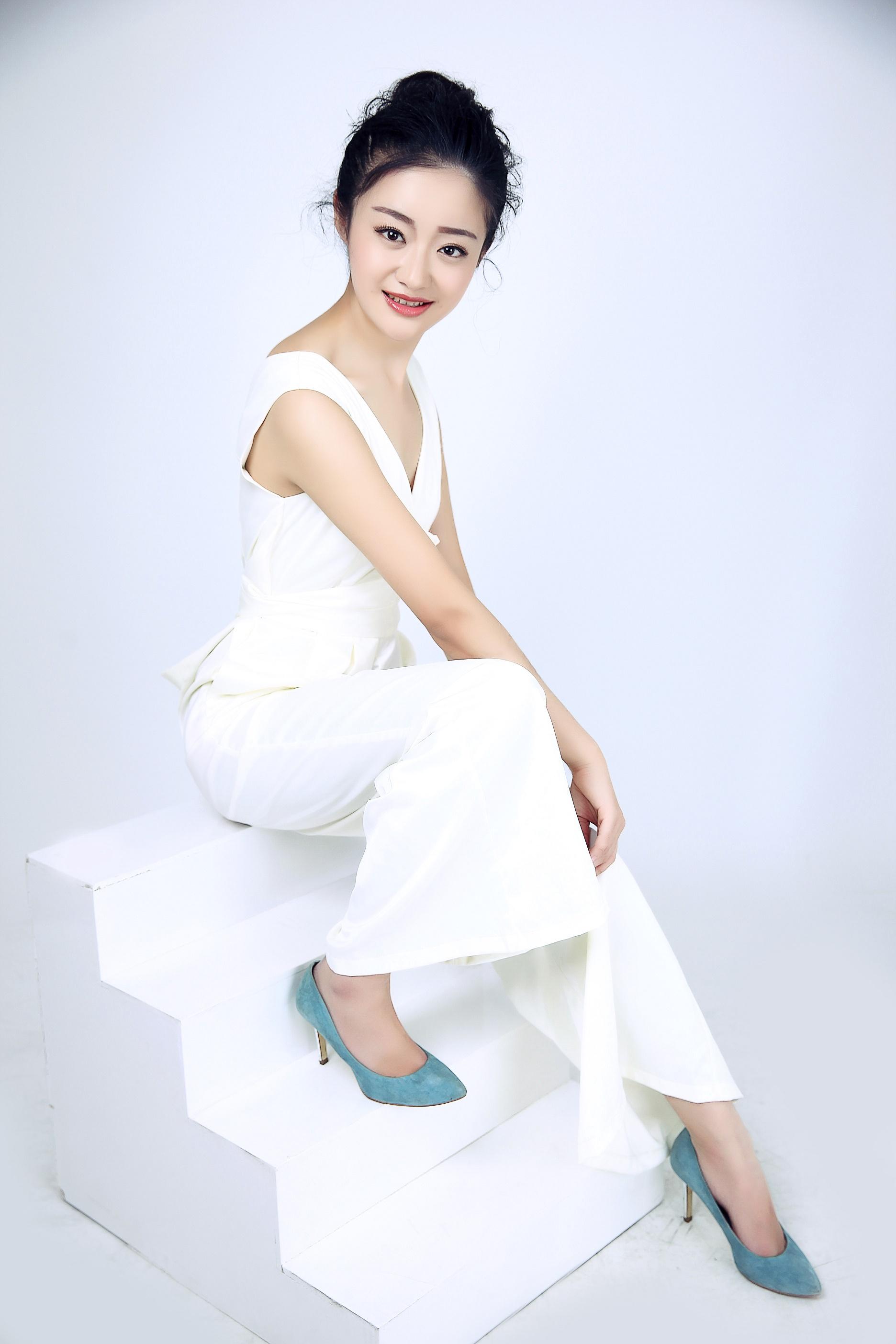 演員于倩，與自然共舞，尋覓內(nèi)心的寧靜與平和