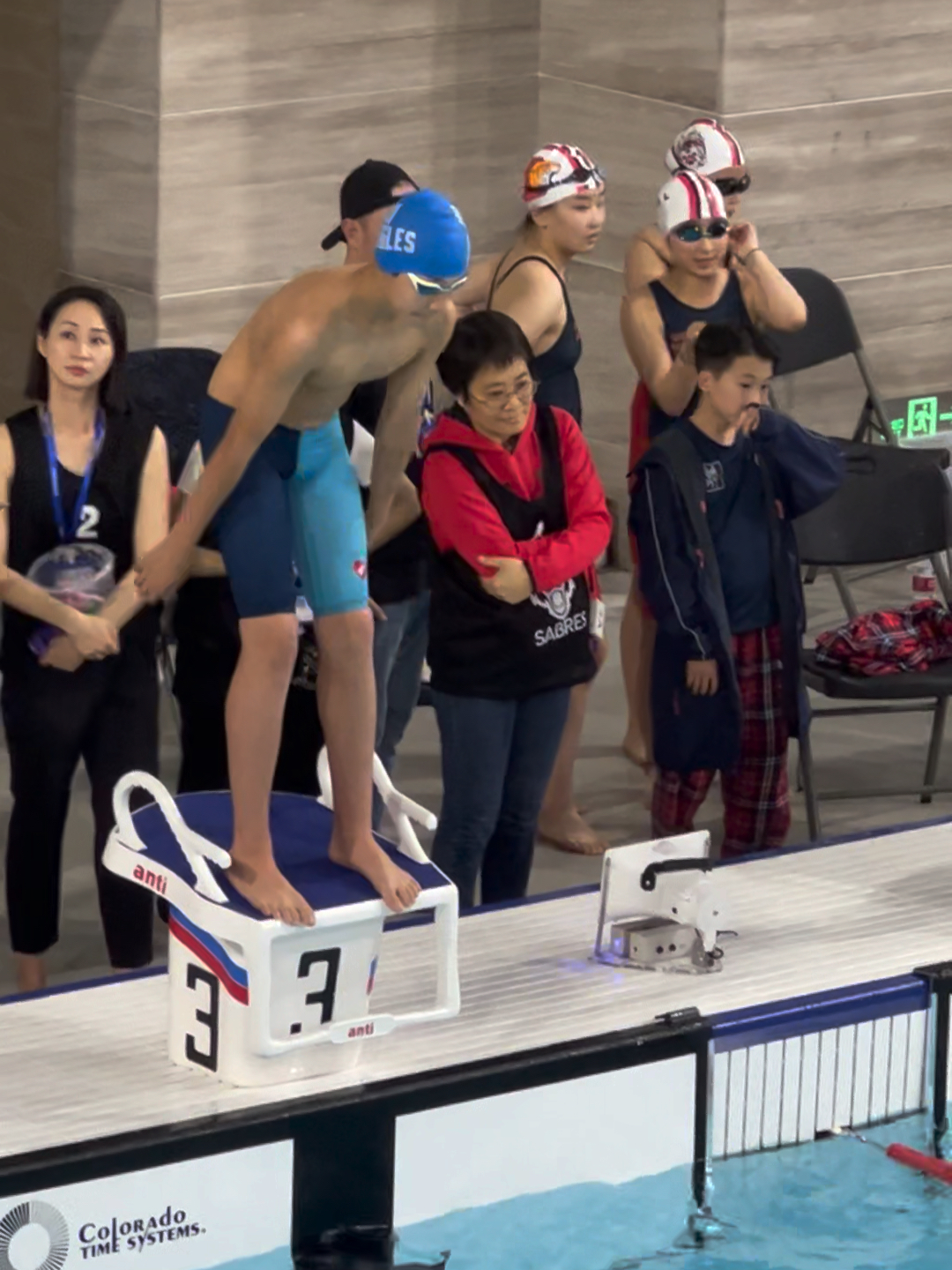 頌揚水中英雄，回溯游泳比賽的榮耀歷程