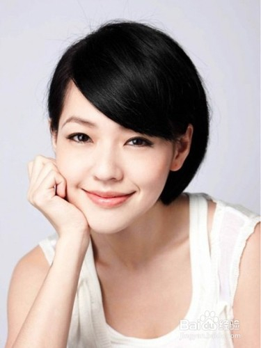 明星的短發(fā)魅力，審美變遷與個(gè)性風(fēng)采的展現(xiàn)