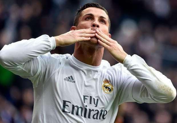 C羅球衣最新，科技與時(shí)尚的完美融合亮相！