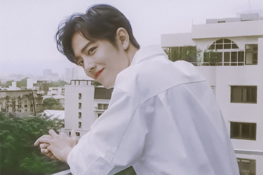 肖戰(zhàn)最新壁紙與小巷神秘小店，探索未知的吸引力