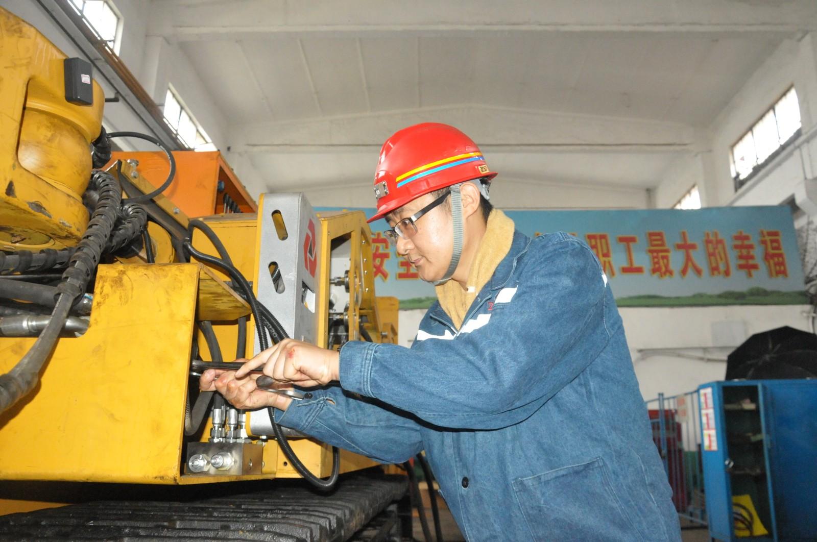 革新礦山開采技術的先鋒，最新綜掘機介紹與探索