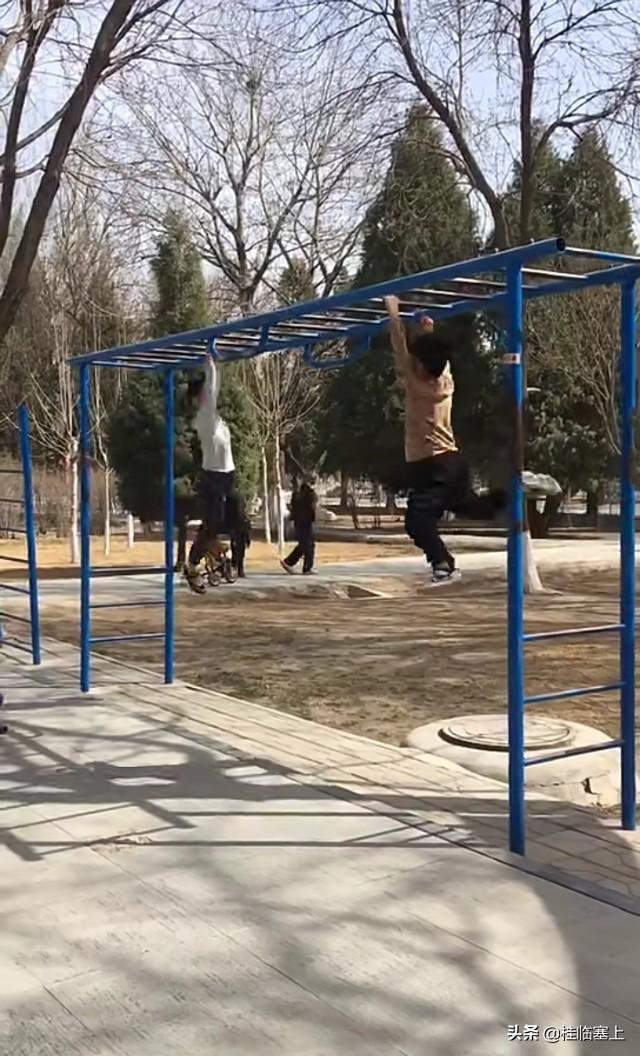 銀川遛娃現(xiàn)象，多維解讀下的文化熱潮