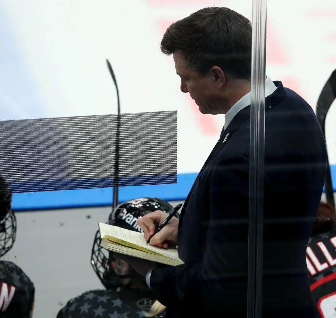 武漢萬科主場(chǎng)探秘，小巷中的隱藏瑰寶最新消息揭秘