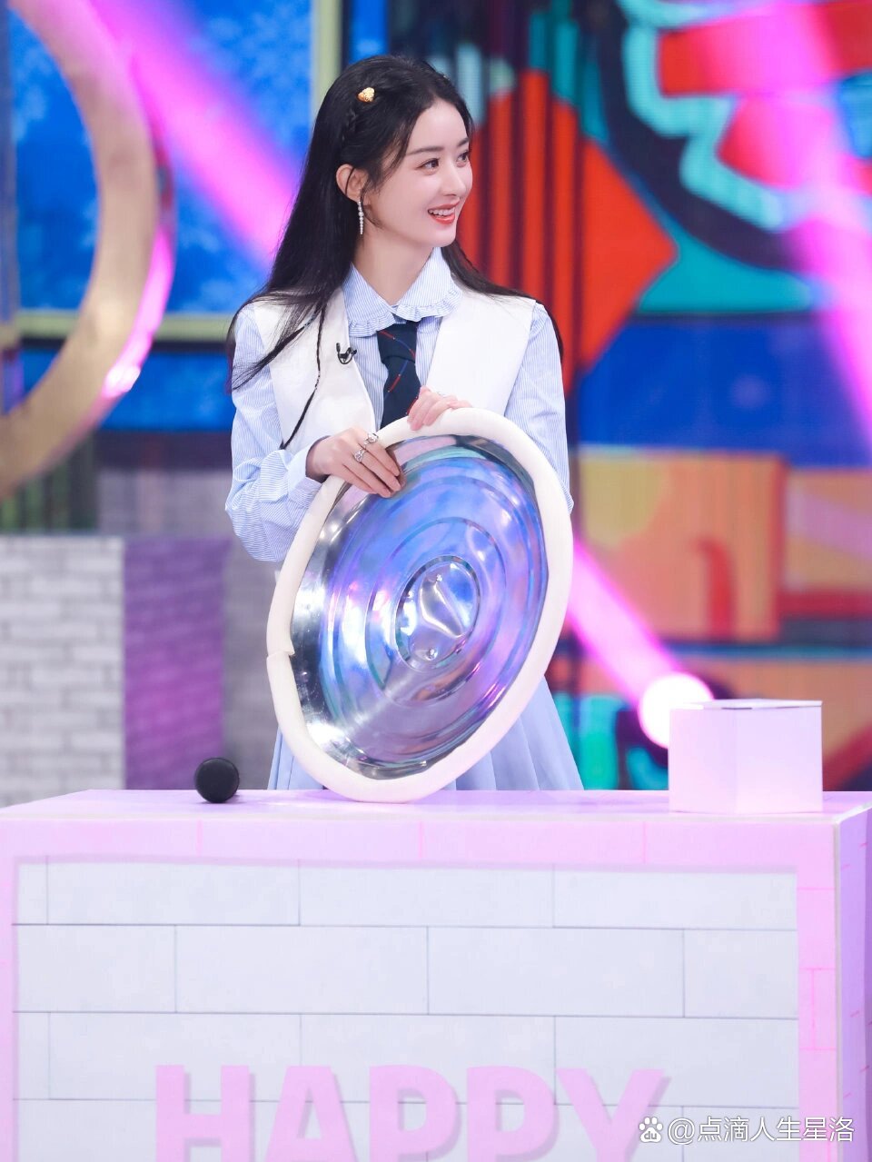趙麗穎在快樂大本營的最新動態(tài)，互動教程與實時了解節(jié)目動態(tài)