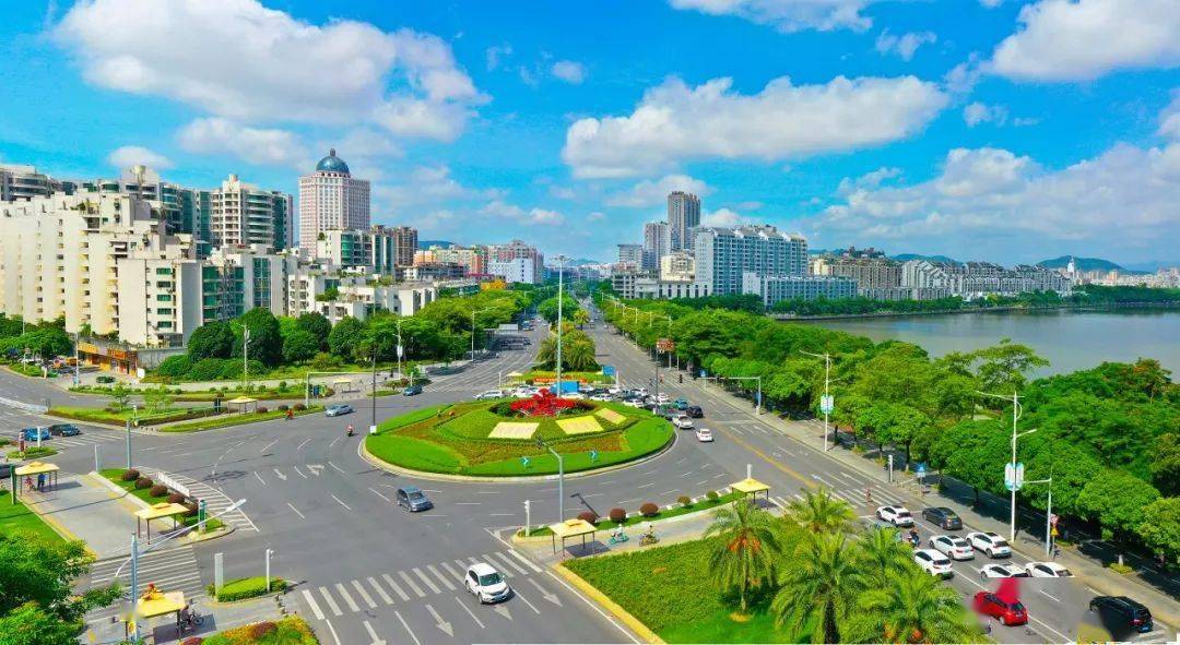 肇慶張小芹的最新勵志故事，自信與成就之光的蛻變旅程