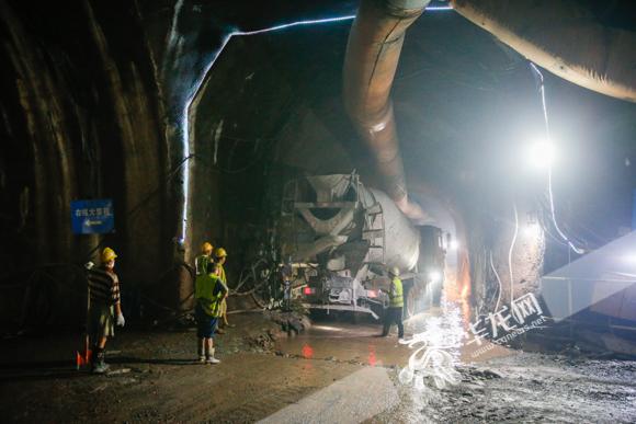 重慶九號線最新動態(tài)，駛向未來的勵志之旅啟程了