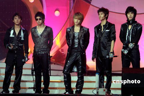 東方神起最新消息揭秘，友情之光閃耀下的溫馨日常（2025年更新）