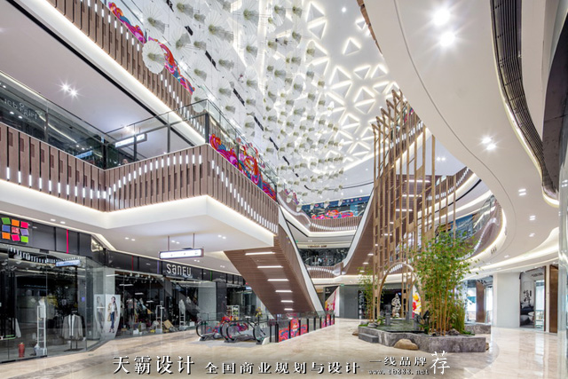 鎮(zhèn)江吾悅廣場最新動態(tài)，繁華地標(biāo)崛起，時代繁華展現(xiàn)