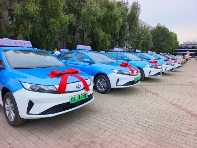包頭出租車最新動(dòng)態(tài)，科技引領(lǐng)出行變革，重塑體驗(yàn)之旅